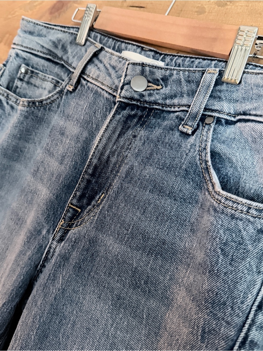 Treasure & Bond Light Blue Mid Rise Ankle Straight Jeans - Picture 3 of 8